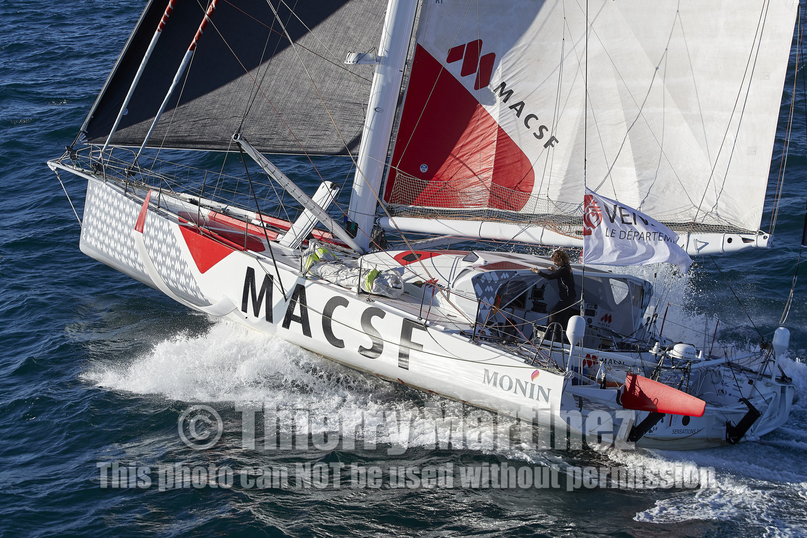 THM-20_23862_VendeeGlobeStart