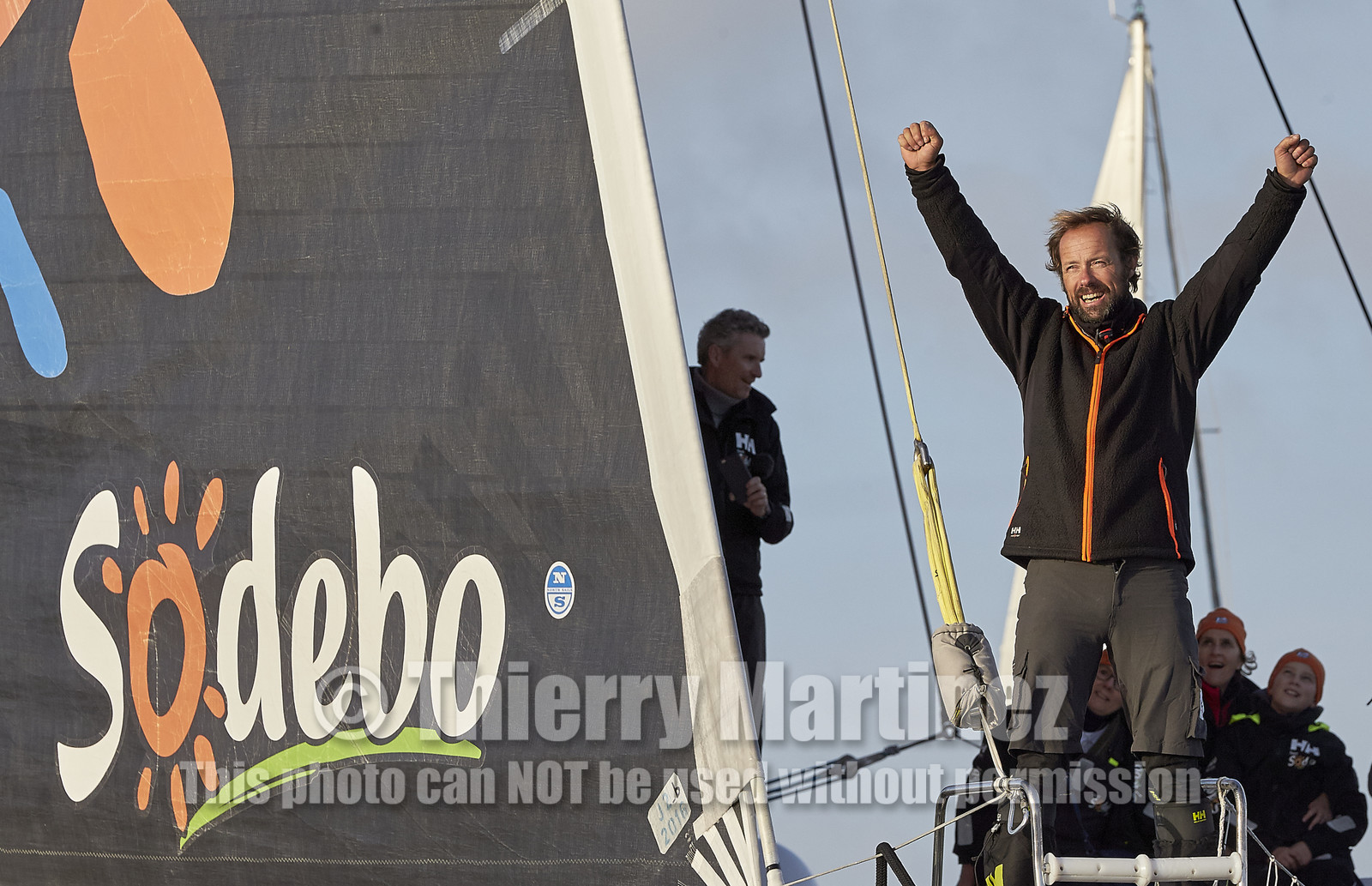 Single-handed sailing round the world record .