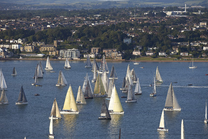 2014 JP Morgan Asset Management Round the Island Race .