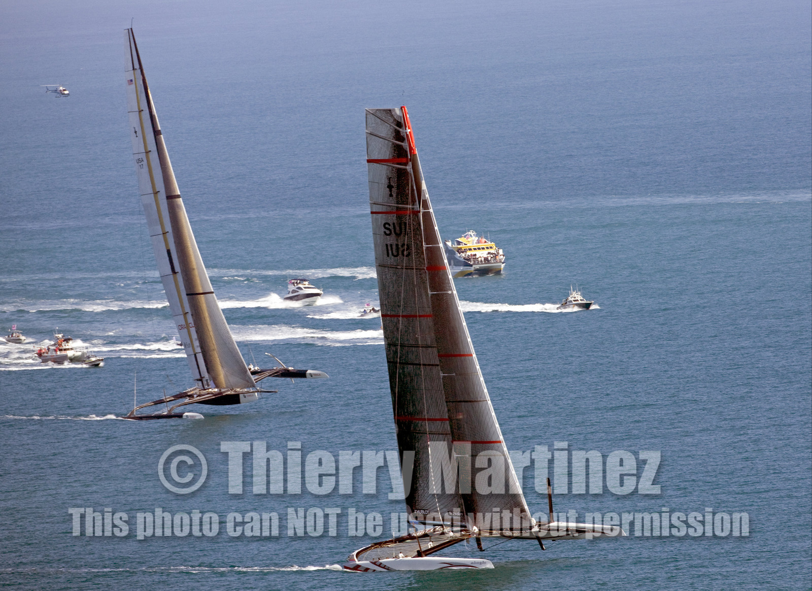33rd  AMERICA'S CUP Valencia Spain, February 2010 - Defender:  ALINGHI (ALINGHI 5) vs Challenger : BMW Oracle Racing (USA 17)