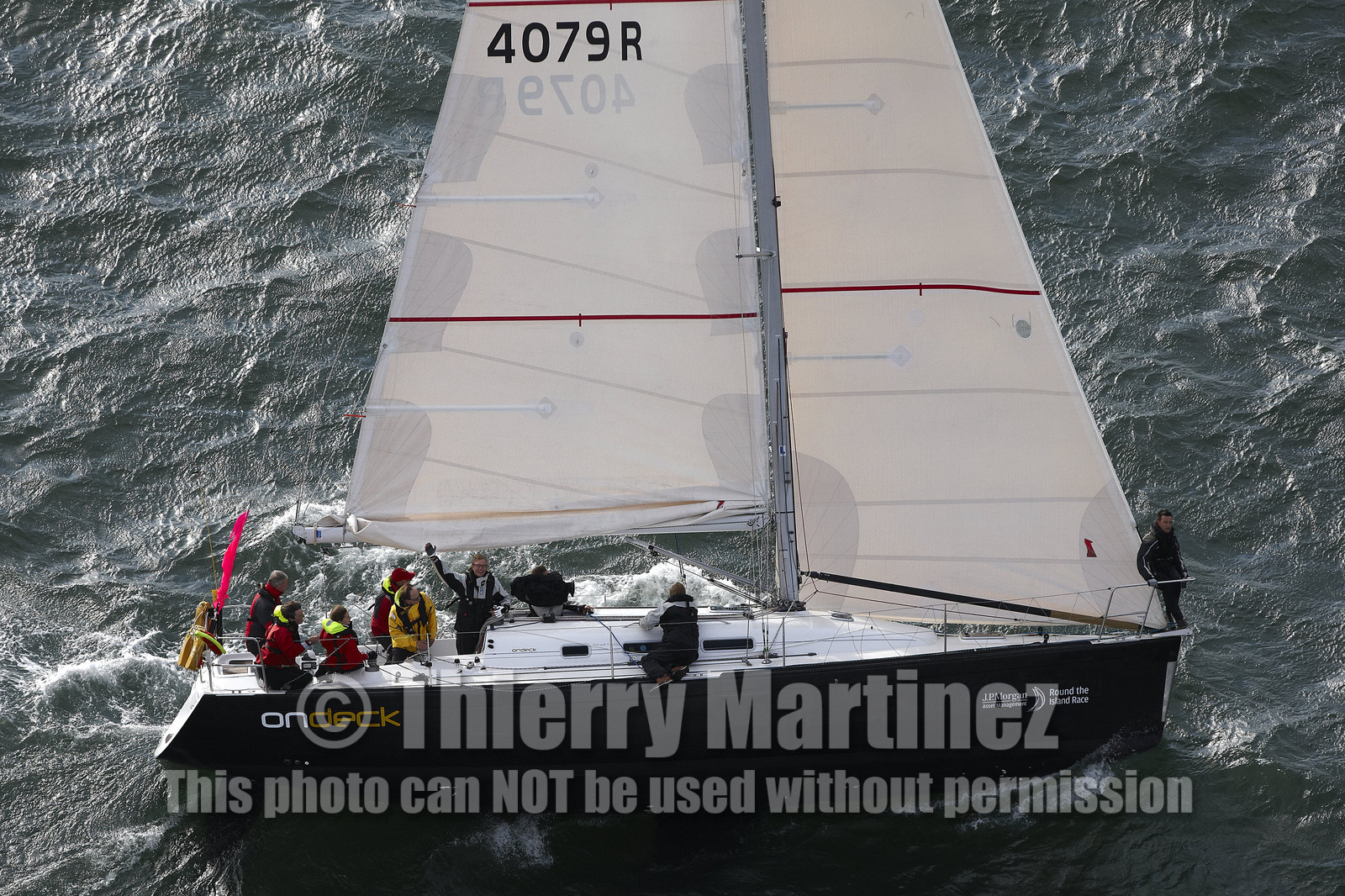 JP Morgan Asset Management Round The Island Race.