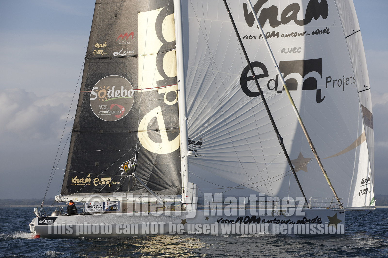 VOTRE NOM AUTOUR DU MONDE , skipper Bertrand de Broc (FRA)