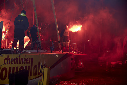 13_02199 2012 13 VENDEE GLOBE. Arrival in Les sables d'Olonne (F