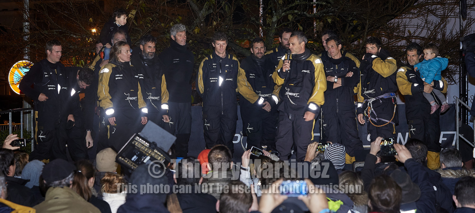 MAXI  SPINDRIFT 2 Jules Verne trophy  2015 2016 attempt.