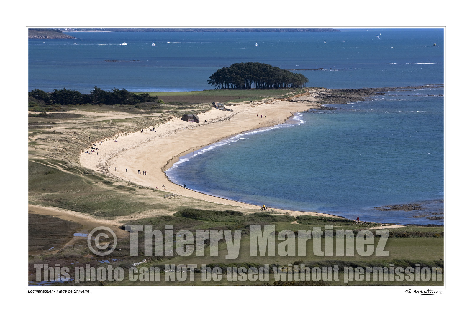 09_05641 st pierre heli_fond blanc-.jpg