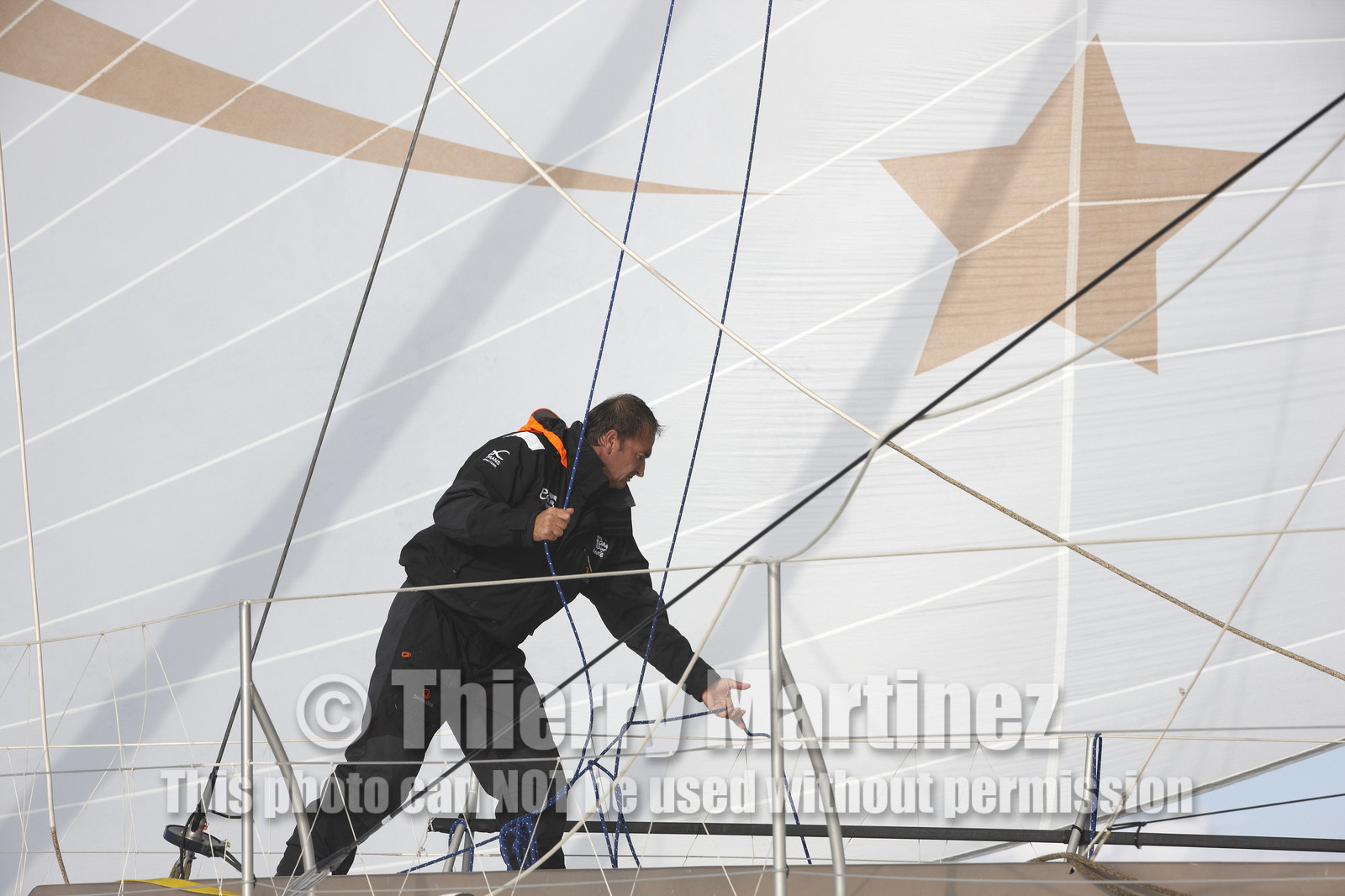 VOTRE NOM AUTOUR DU MONDE , skipper Bertrand de Broc (FRA)