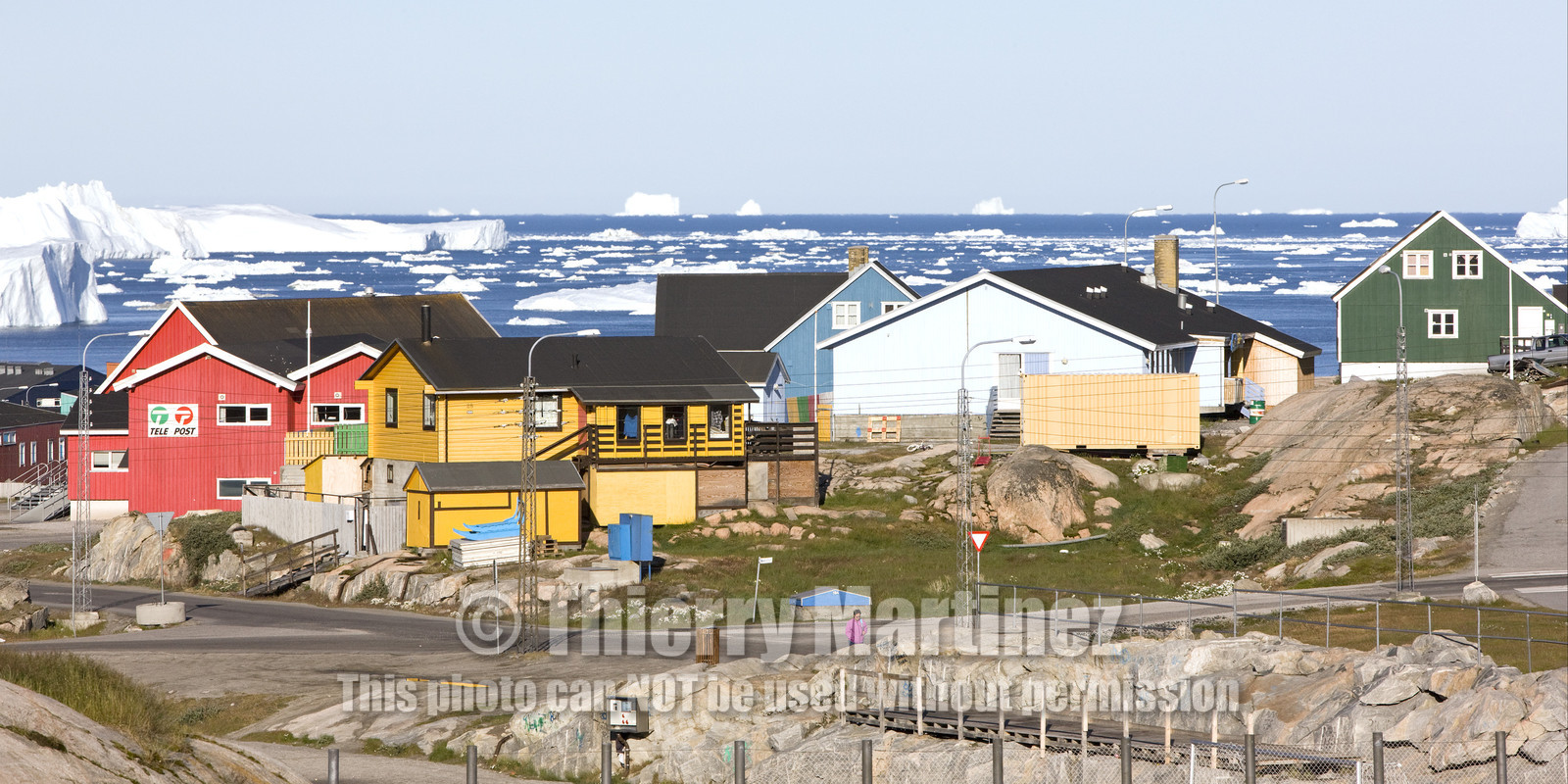 Schooner LA LOUISE sailing on west coast of Greenland.