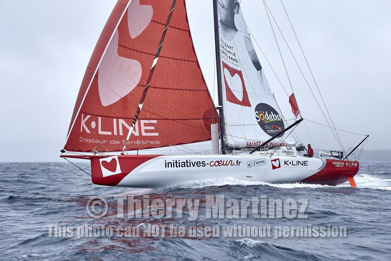 16_40475  ©Th.Martinez Sea&Co.  ILE DE GROIX - - FRANCE. 3 Août 2016. .Tanguy De Lamotte (FRA), a bord de l'IMOCA Initiatives-Coeur au large de l'Ile de Groix (FRA) en préparation du Vendée Globe 2016-17.