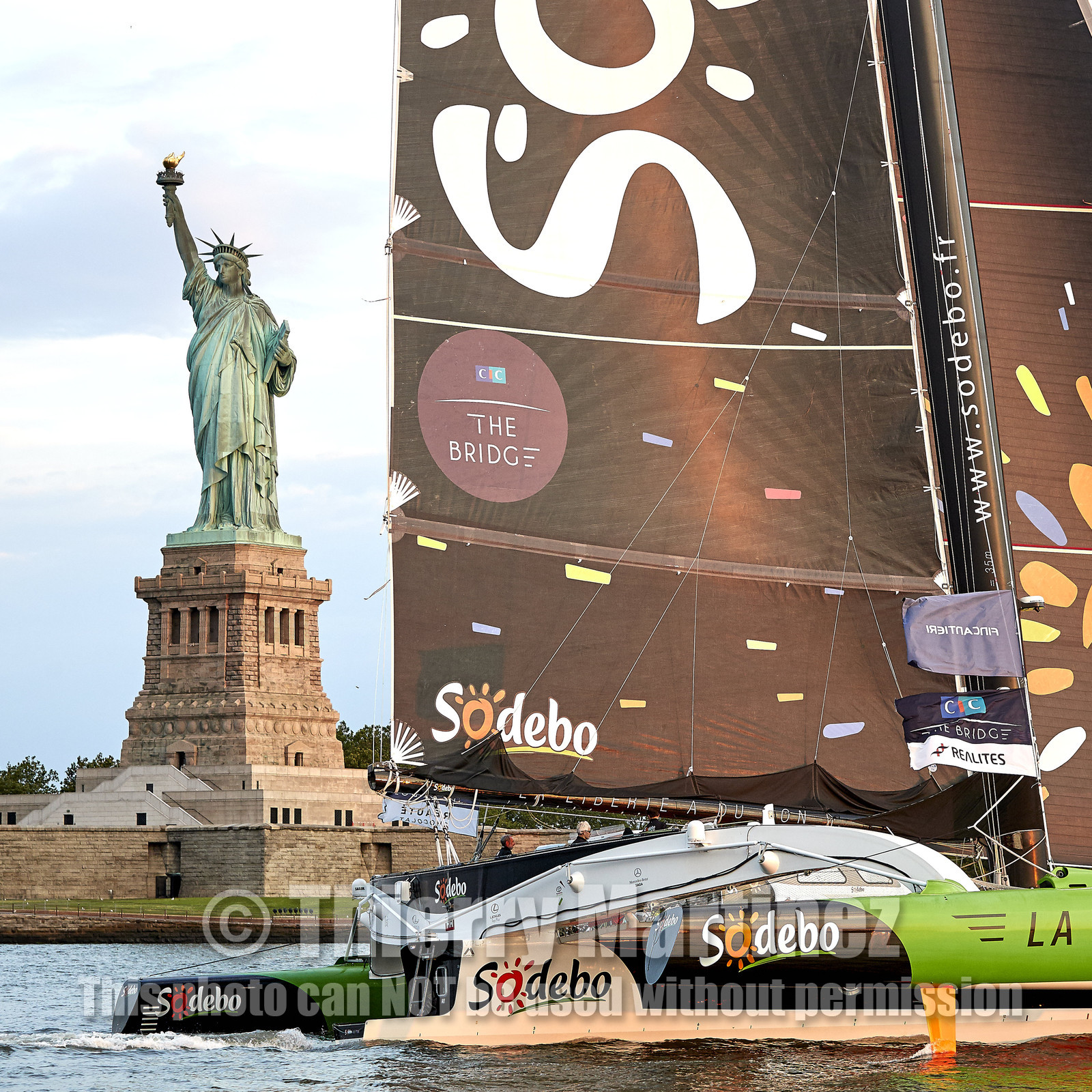 THM_17_052757_THE_BRIDGE-NY