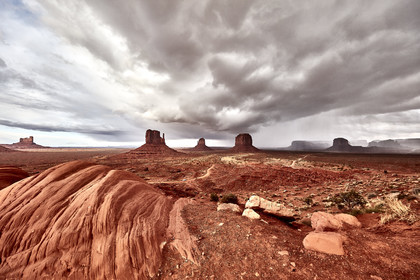 THM-18_055454-MONUMENT VALLEY