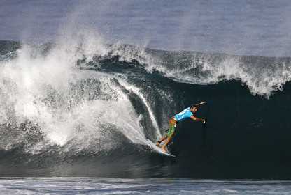 2011 VOLCOM PIPE PRO  ( Surf contest) at Banzai Pipeline Beach, North Shore - Oahu - Hawaii.