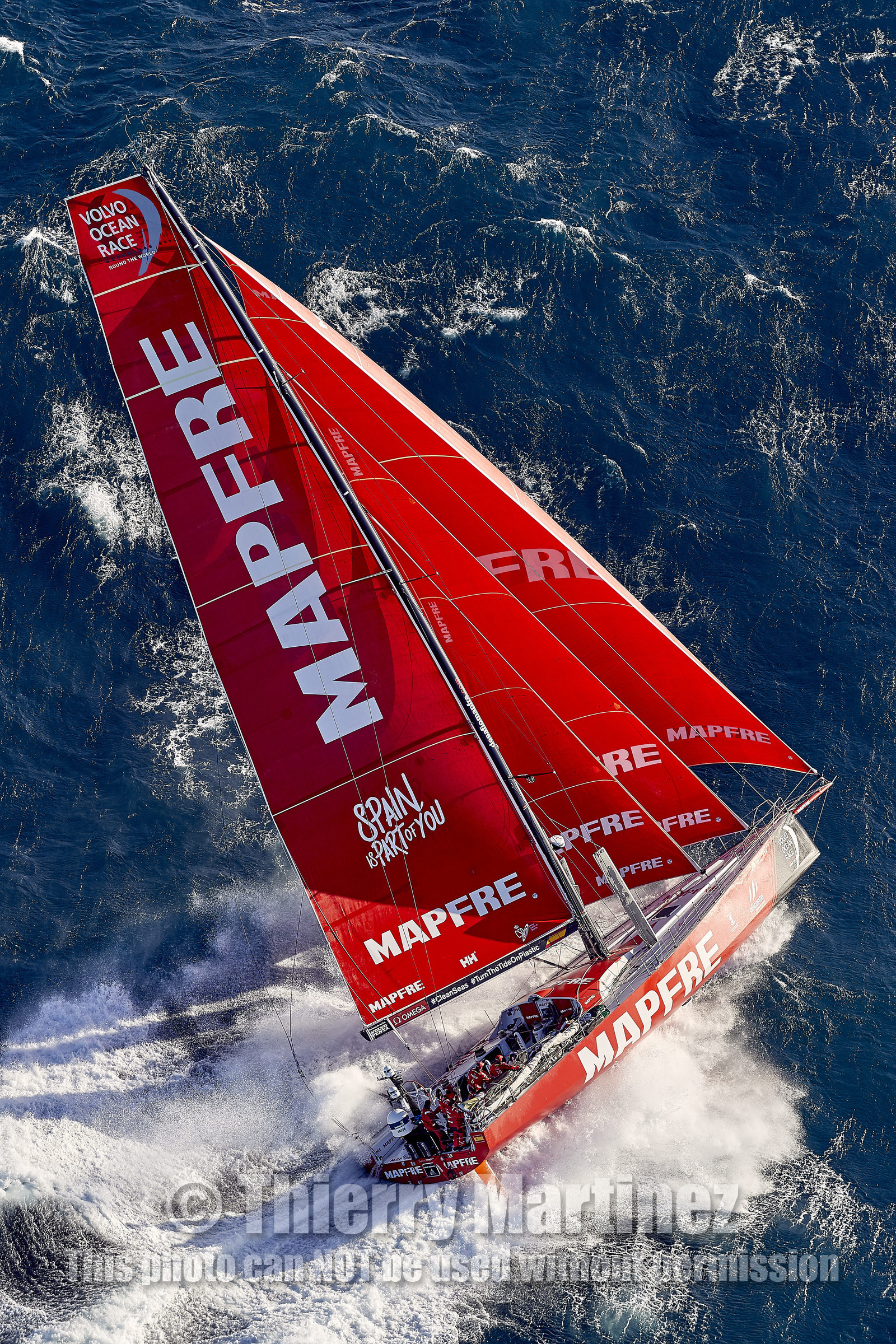 THM-17_107071_VOR-LISBON-LEG2start