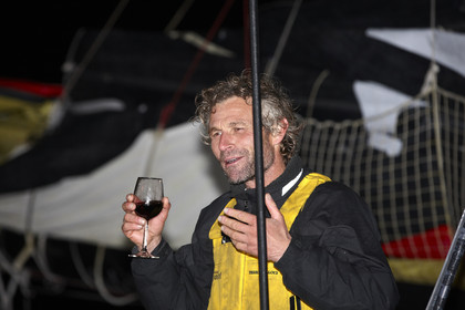 13_02231 2012 13 VENDEE GLOBE. Arrival in Les sables d'Olonne (F