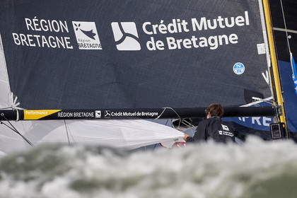 22_34742   © Thierry Martinez.ST NAZAIRE, FRANCE.07 Sept 2022.53éme édition de la Solitaire du Figaro.Arrivée de la 3éme étape , Ronan    St Nazaire.Tom Laperche (Région Bretagne-CMB Performance) vainqueur de l’étape et de l’édition de la Solitaire du Figaro 2022.
