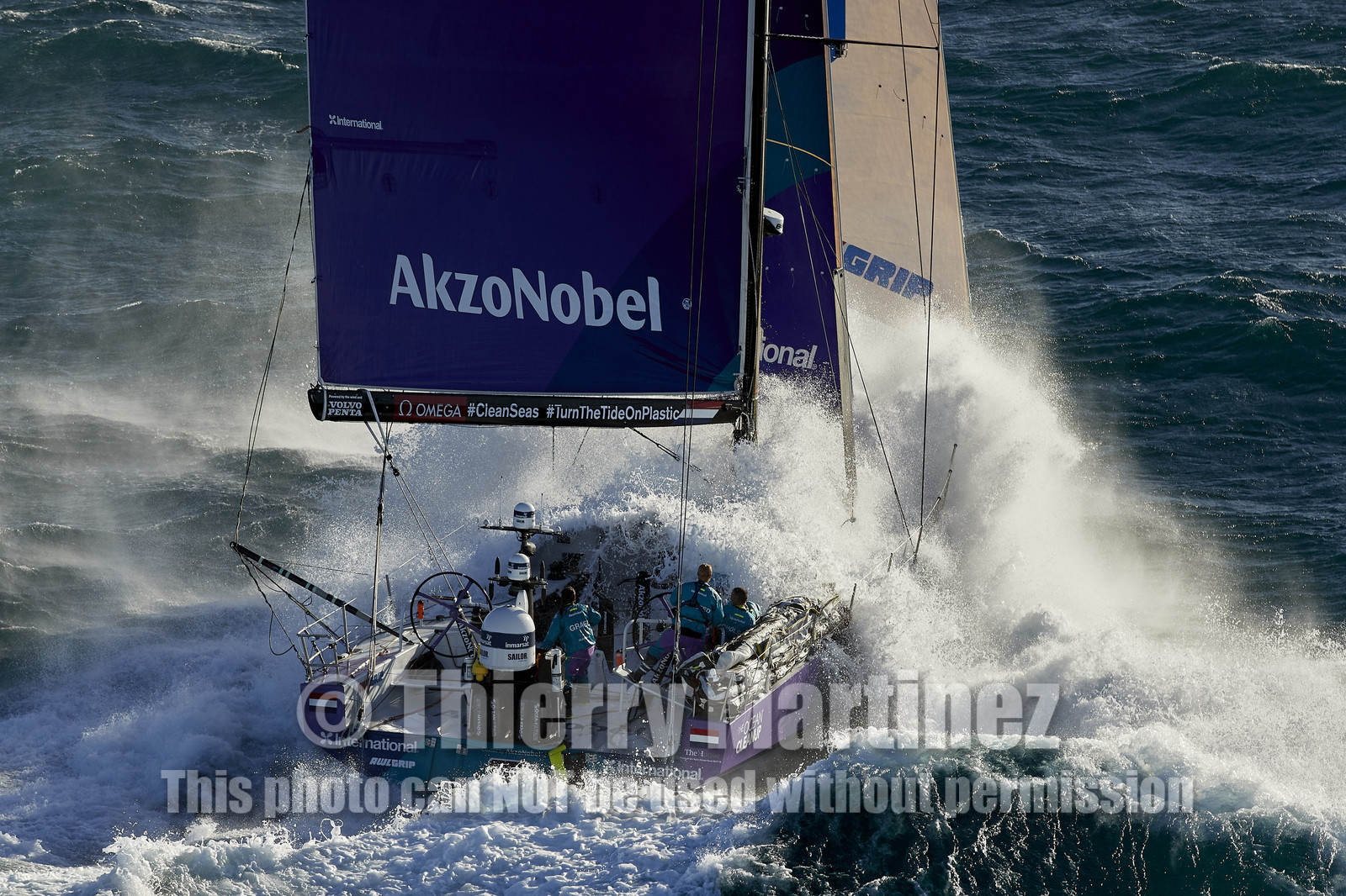 THM-17_105273_VOR-LISBON-LEG2start