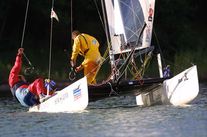 01_0493D-©ThMartinez- Sweden 1st 3rd August 2001. Archipelago Raid (Catamaran Formula 18) .Björn Hansen (SWE) & Peter Mickos in Galö check point