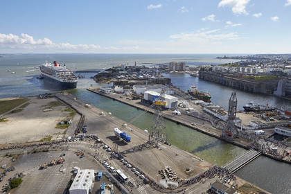 THM_17_041289_THE_BRIDGE