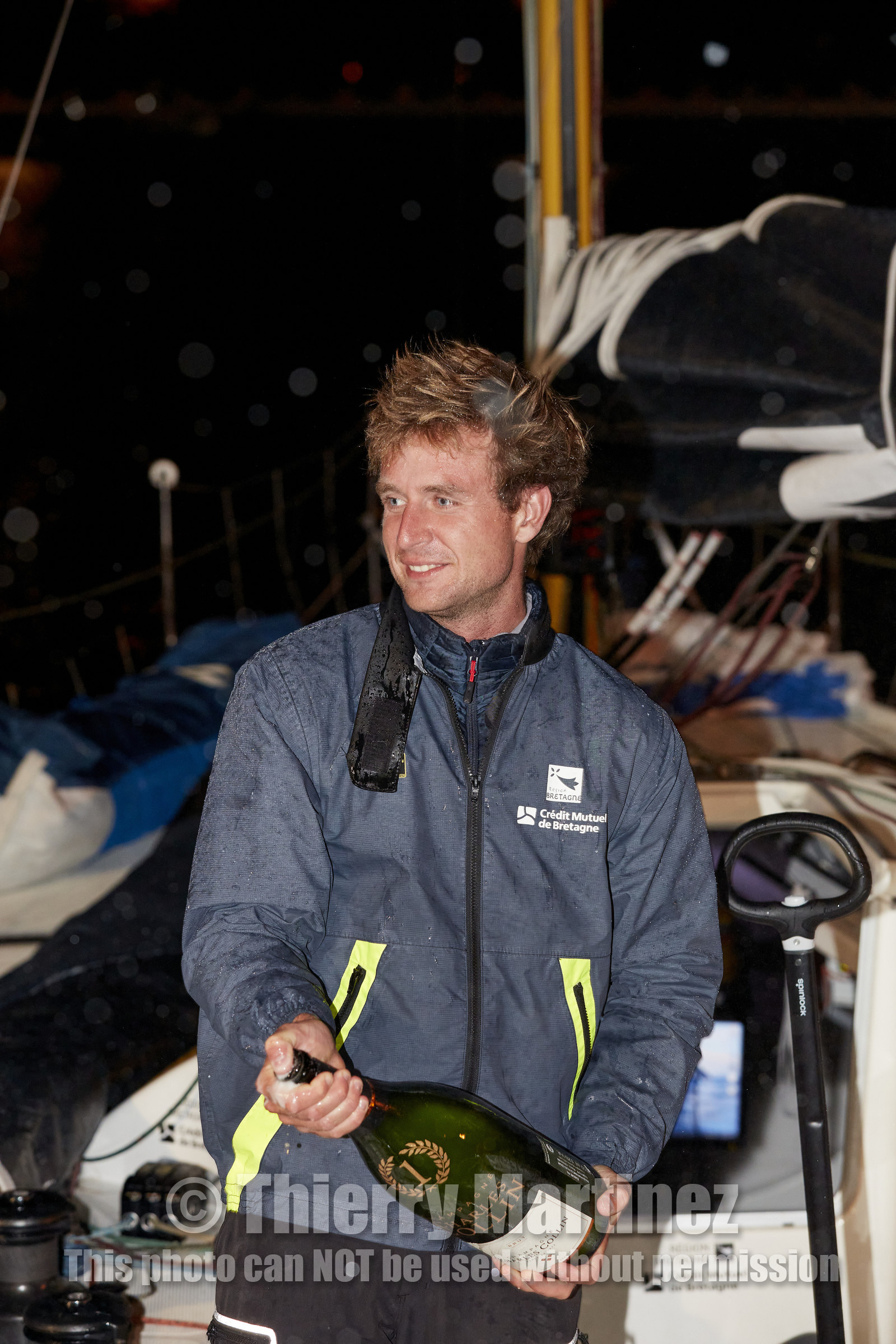 22_35148   © Thierry Martinez.ST NAZAIRE, FRANCE.07 Sept 2022.53éme édition de la Solitaire du Figaro.Arrivée de la 3éme étape , Royan    St Nazaire.Tom Laperche (Région Bretagne-CMB Performance) vainqueur de l’étape et de l’édition de la Solitaire du Figaro 2022.