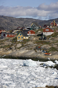 Schooner LA LOUISE sailing on west coast of Greenland.