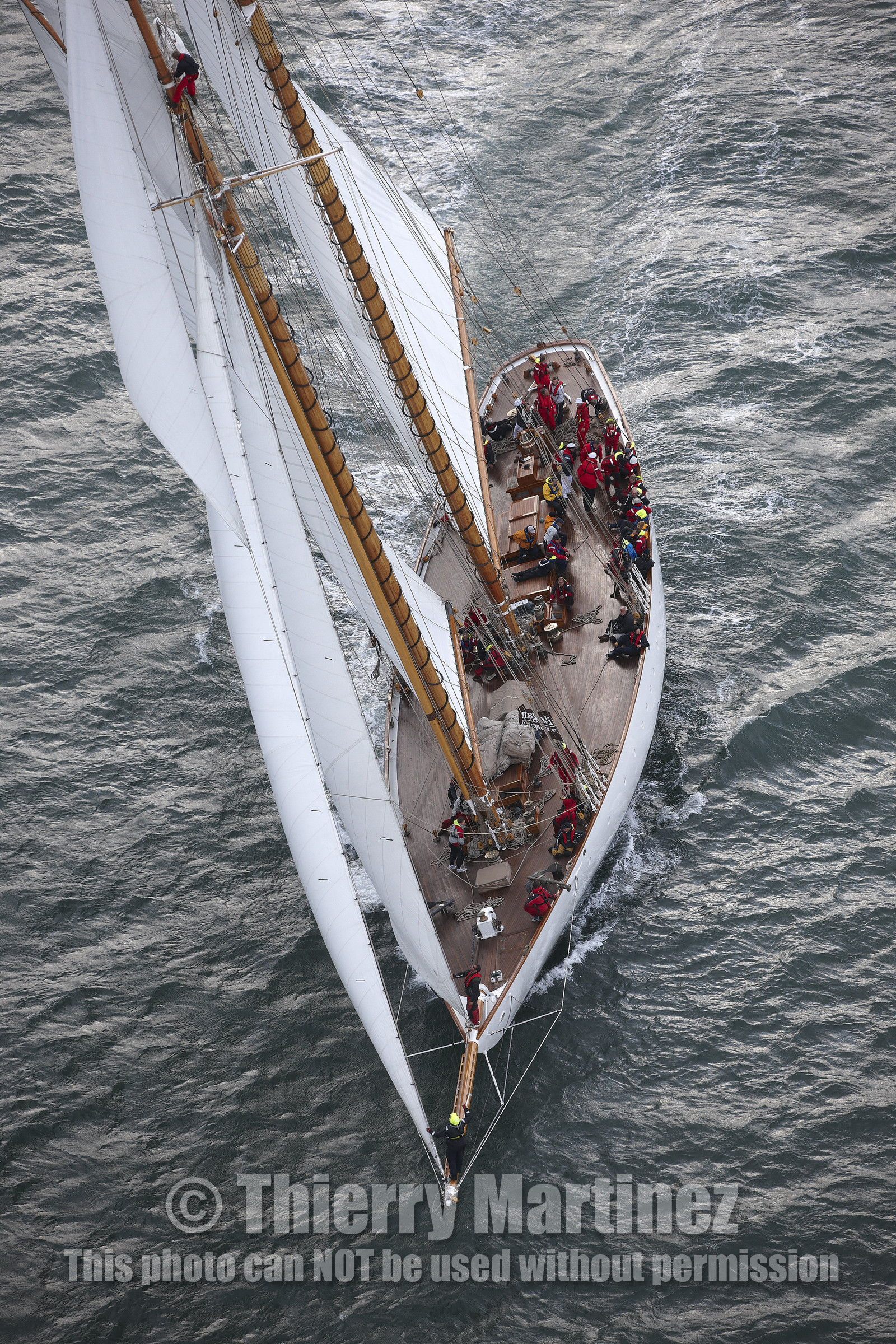 JP Morgan Asset Management Round The Island Race.