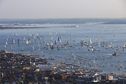 2014 JP Morgan Asset Management Round the Island Race .