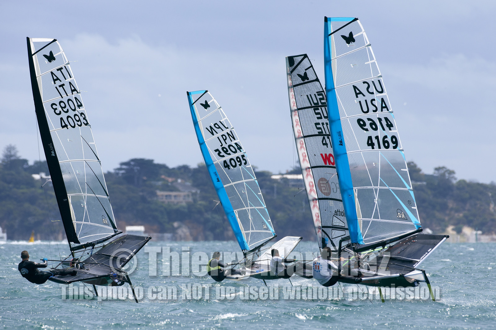 2015 McDougall + McConaghy Moth Worlds. Sorrento - VIC AUSTRALIA  . 6 16 January 2015. Organize by Sorrento Sailing Couta Boat Club.