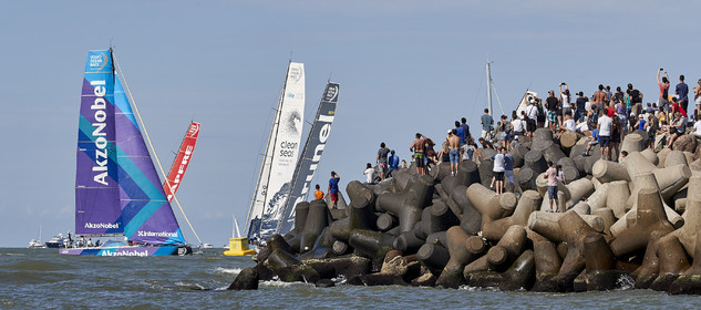 team AkzoNobel  in Volvo Ocean Race 2017-18.