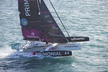 22_39752   © Thierry Martinez.DINARD, FRANCE. 9 Novembre  2022Départ de la 12éme ROUTE DU RHUM, transatlantique course à la voile en solitaire de St Malo(FRA)  à Pointe à Pitre (FRA-Guadeloupe) 3.543 milles nautiques.