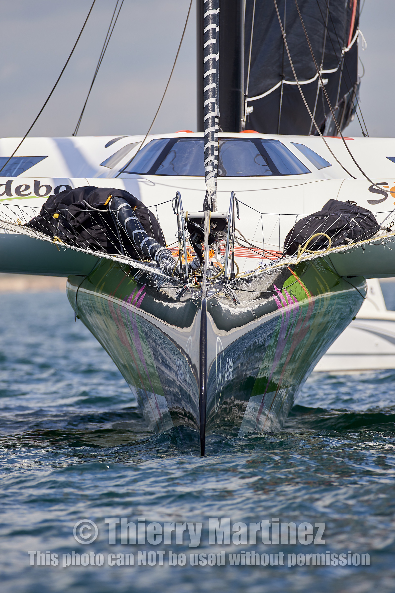 THM-19_15504_ARMEN RACE