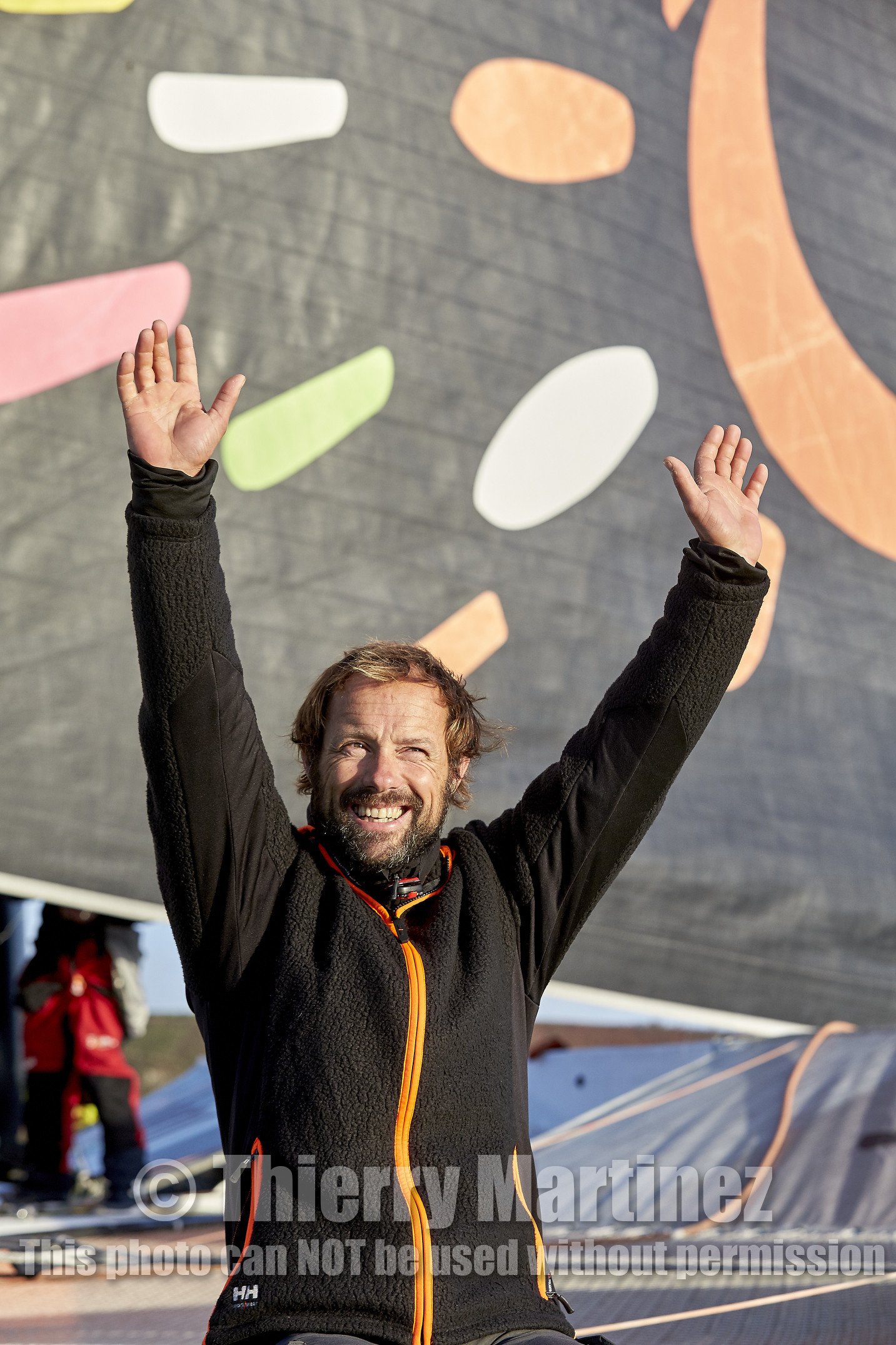 Single-handed sailing round the world record .