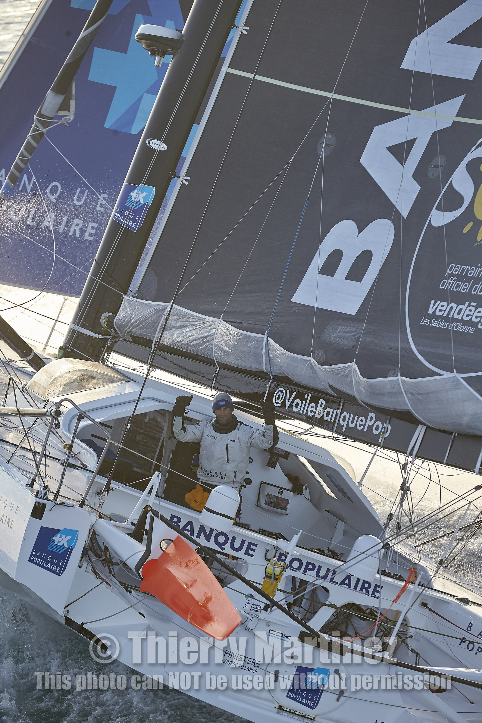 THM-17_001218_VendeeGlobeFinish