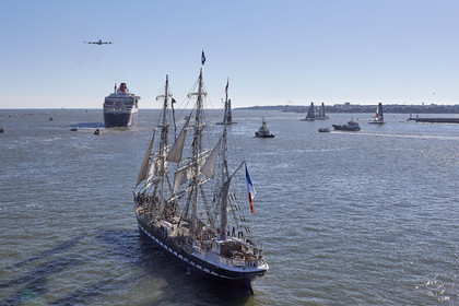 THM_17_044906_THE_BRIDGE-Start