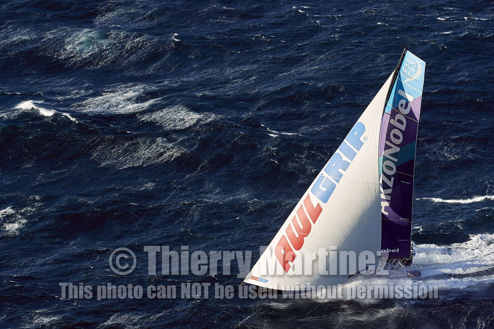 THM-17_105551_VOR-LISBON-LEG2start