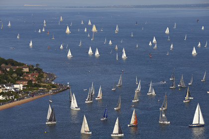 2014 JP Morgan Asset Management Round the Island Race .