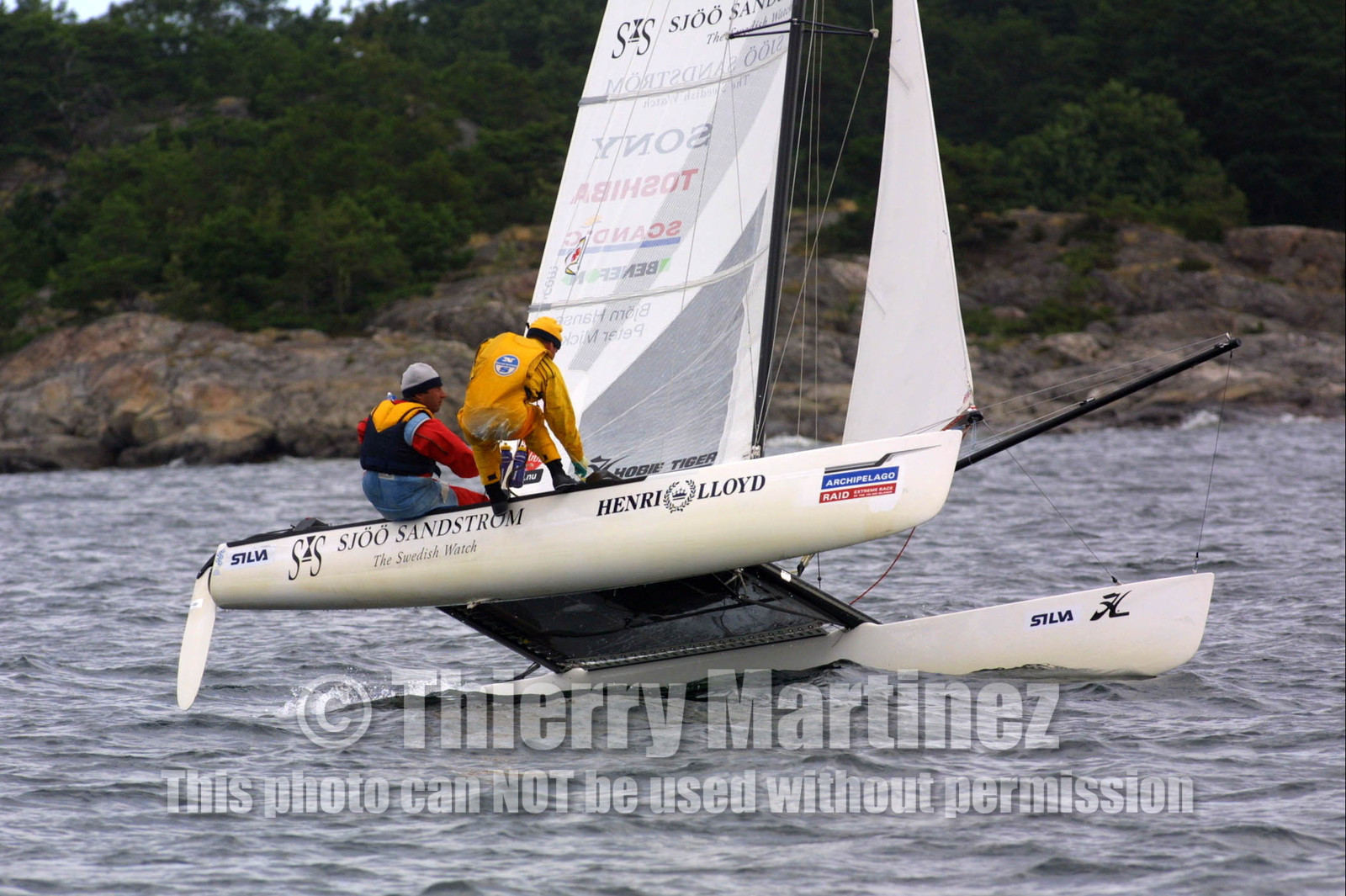 01_0498D-©ThMartinez- Sweden 1st 3rd August 2001. Archipelago Raid (Catamaran Formula 18).Björn Hansen (SWE) & Peter Mickos (SWE).