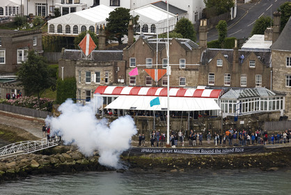 JP Morgan Asset Management Round The Island Race. 20 June 2009.