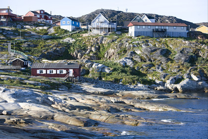 Schooner LA LOUISE sailing on west coast of Greenland.