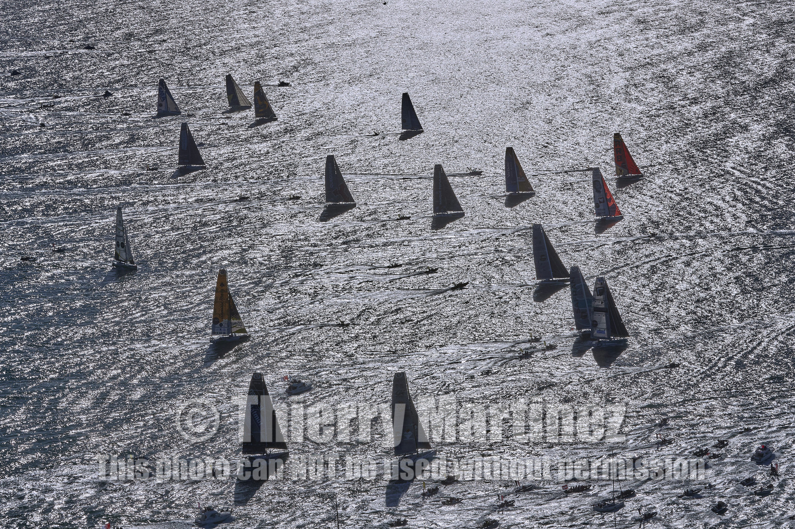 THM-16_82070_VendeeGlobeStart