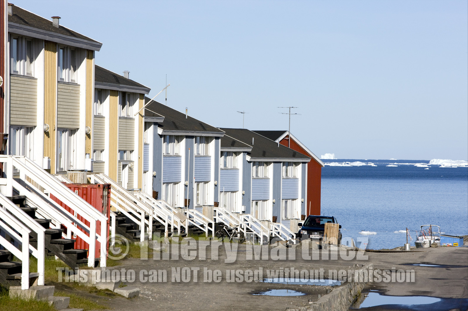 Schooner LA LOUISE sailing on west coast of Greenland.