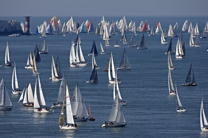 2014 JP Morgan Asset Management Round the Island Race .