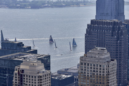 16_09992-Currency House NY-Vendee Charity race.