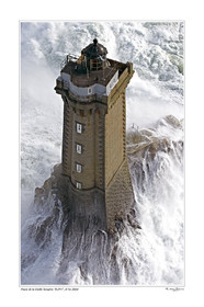 Photo disponible en tirage photo Fine Art,tirage original limités à 30 exemplaires.Chaque tirage est numéroté avec certificat d’authenticité signé.Pour choisir le format et support merci d'utiliser le caddie à coté de la photo.Formats disponibles : Tirage sur papier ( tirage seul) :  30x45 cm   40x60 cm  60x90 cm. Vous pouvez choisir le tirage avec un fond blanc ou noir , à votre convenance. Tirage sur papier contrecollé sur Dibond ( pas de bord blanc ou noir autour de l'image), avec système d'attache au dos:  30x45 cm   40x60 cm  50x75 cm  80x120cm.Tirage sur toile ( Canvas) monté sur chassis bois (pas de bord blanc ou noir autour de l'image), avec système d'attache au dos :  50x75 cm  80x120cm.Expédition ( Dans le monde entier): Colissimo (assurance) avec signature à réception. 48h pour la France métropolitaine.Il est possible de récupérer les tirages à La Galerie du Golfe (sans frais d'expèdition).Conditionnement tirages seuls: tube cylindrique renforcé + boite.