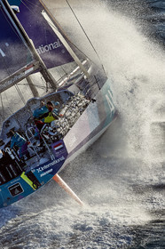 THM-17_108358_VOR-LISBON-LEG2start