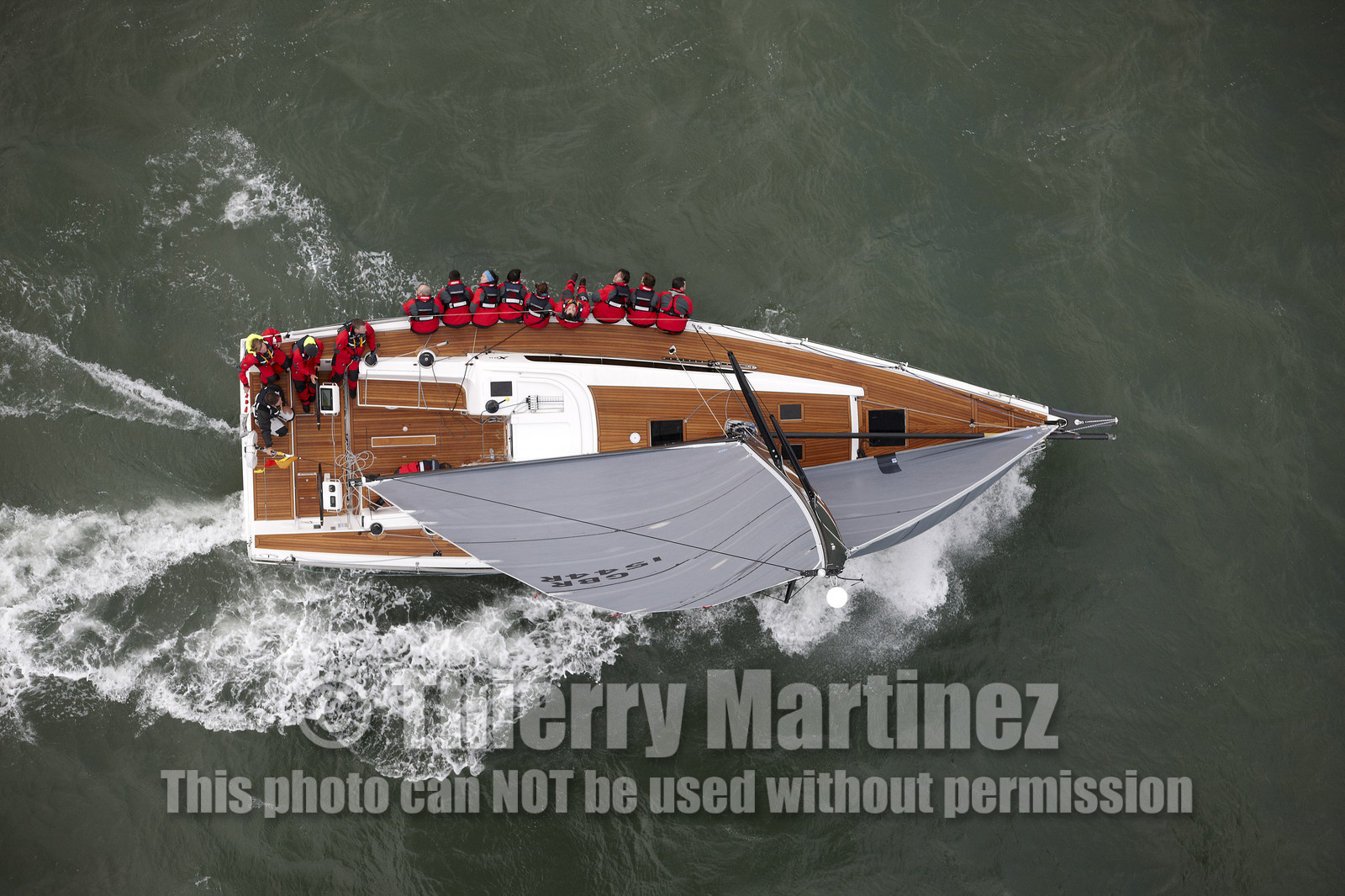 JP Morgan Asset Management Round The Island Race.