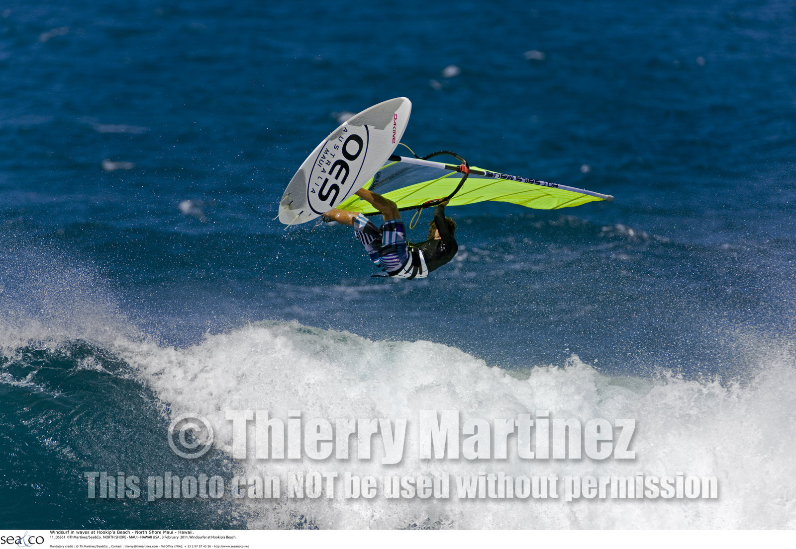 Windsurf in waves at Hookip'a Beach - North Shore Maui - Hawaii.