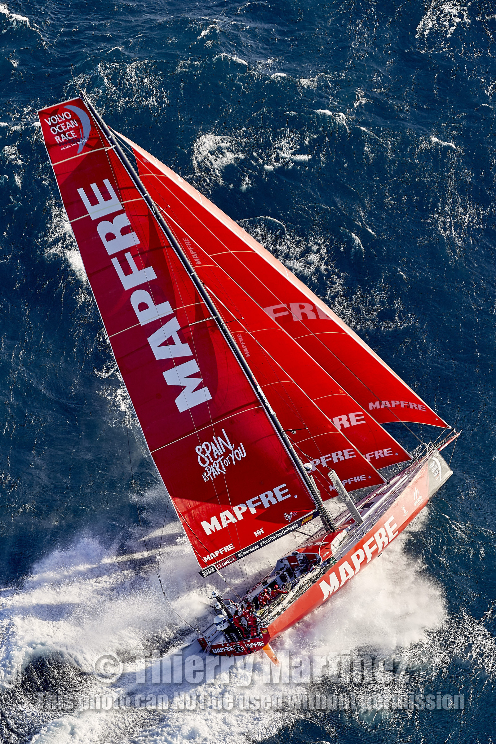 THM-17_107069_VOR-LISBON-LEG2start