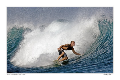 06_00755- Hookipa-fond blanc-.jpg