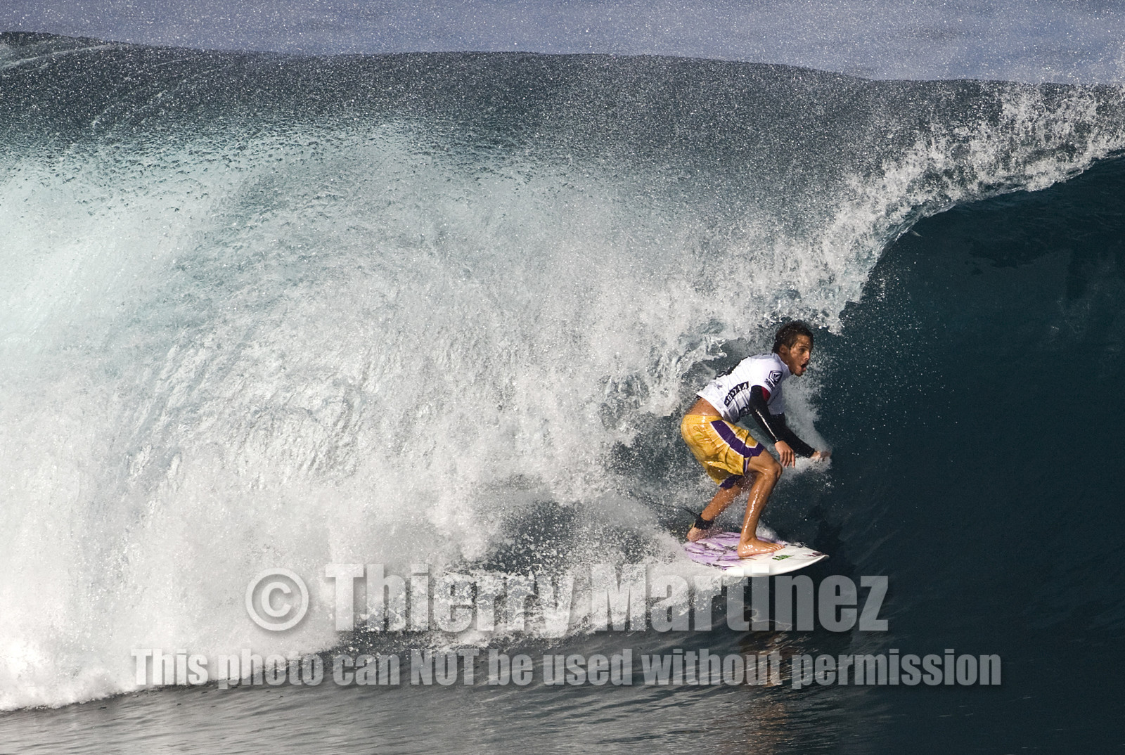 2011 VOLCOM PIPE PRO  ( Surf contest) at Banzai Pipeline Beach, North Shore - Oahu - Hawaii.