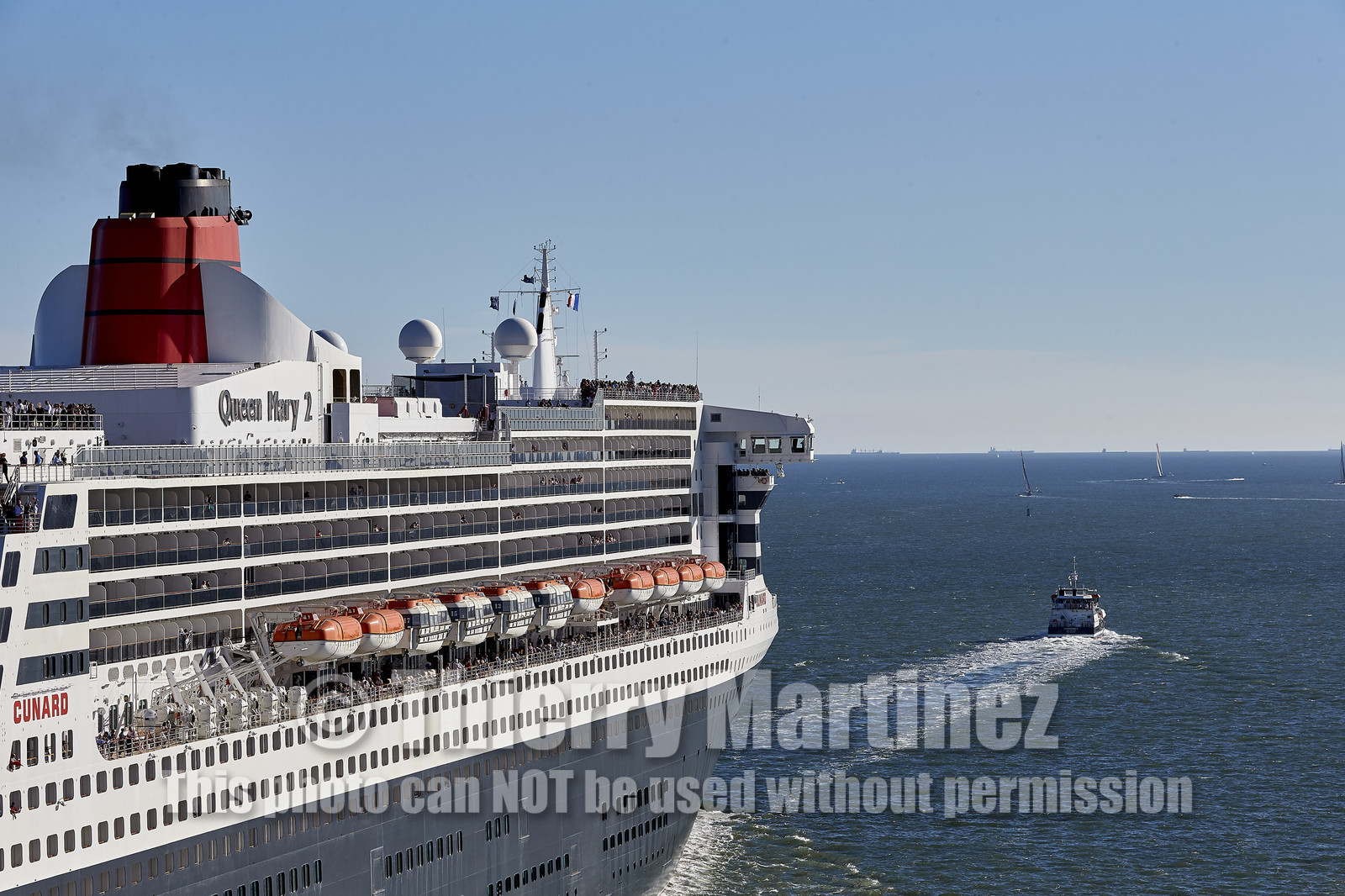 THM_17_045891_THE_BRIDGE-Start