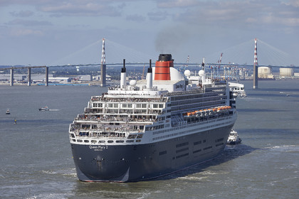 THM_17_040938_THE_BRIDGE